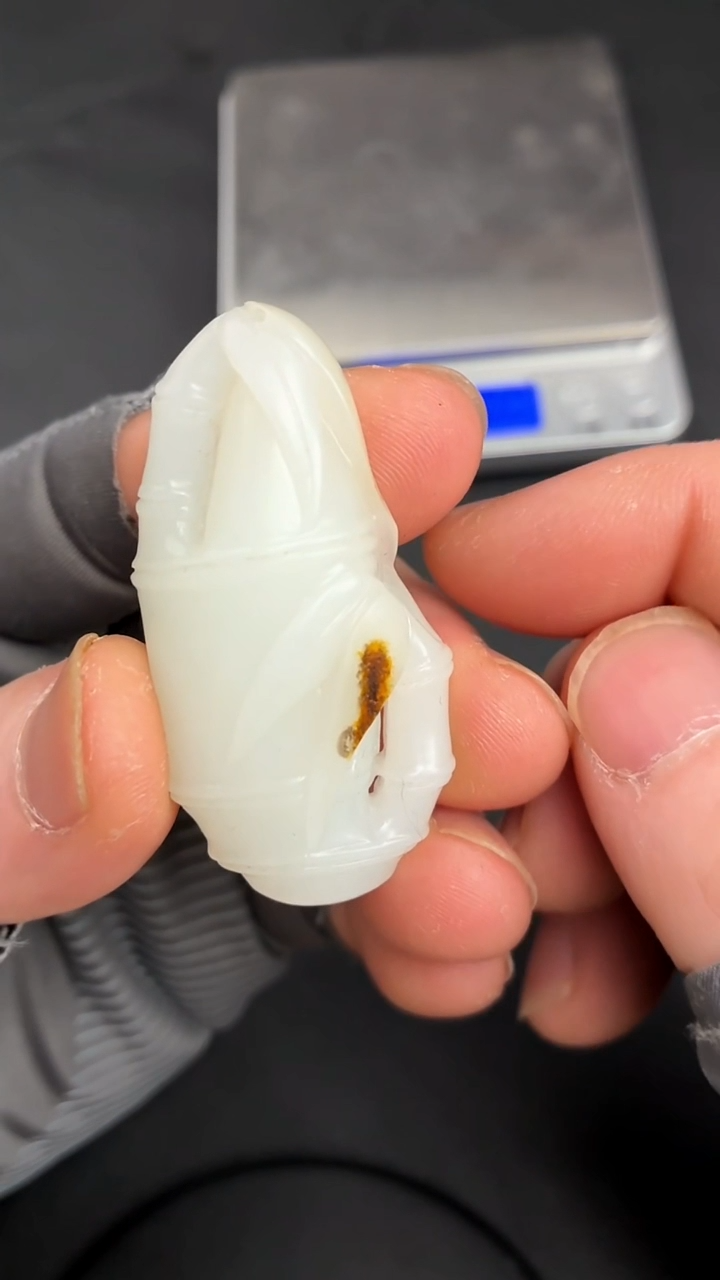 未镶嵌和田玉挂件竹节