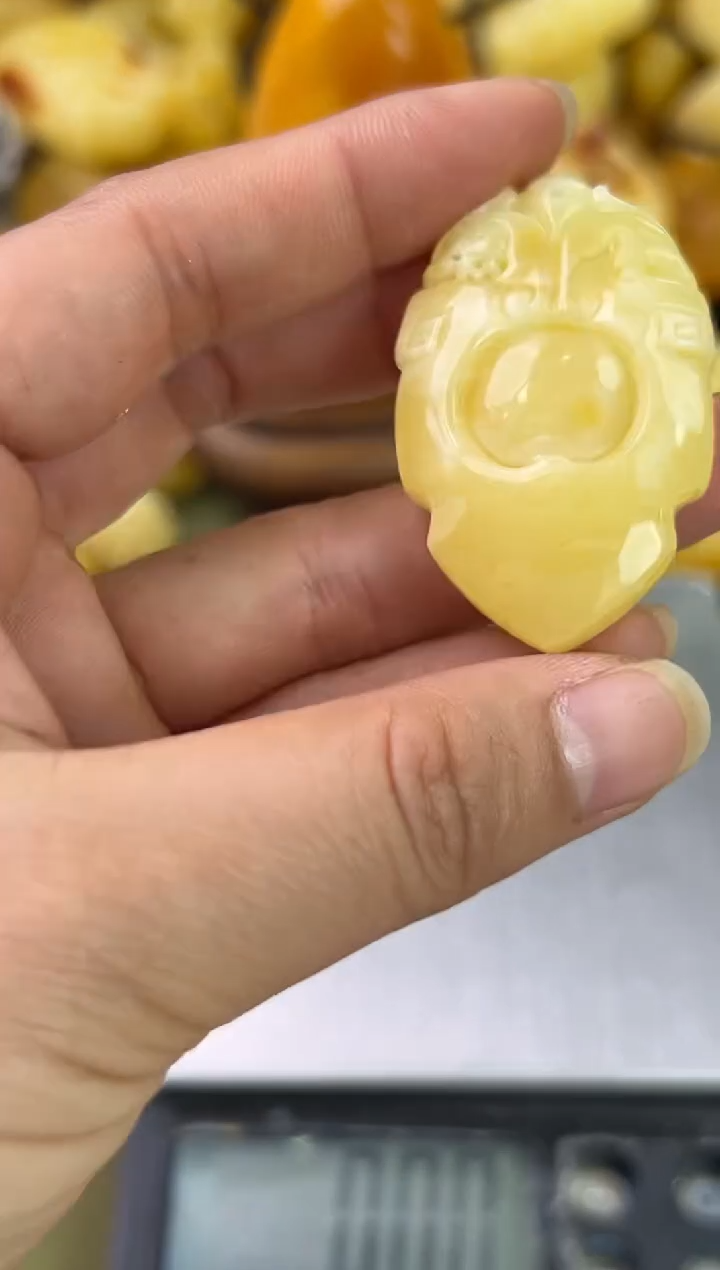 裸石琥珀未镶嵌琥珀蜜蜡吊坠