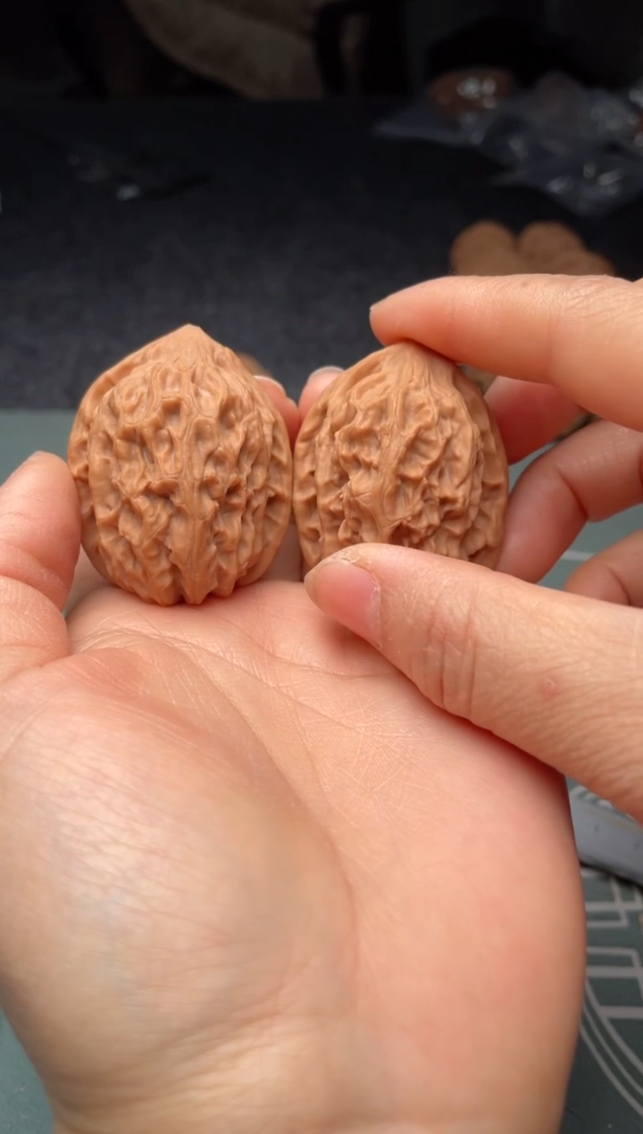 把件文玩核桃w214  鸡心38尺