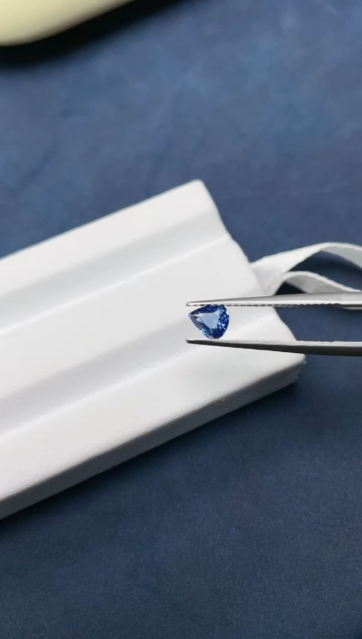 【闪购商品】蓝宝石裸石未镶嵌0.56ct无烧