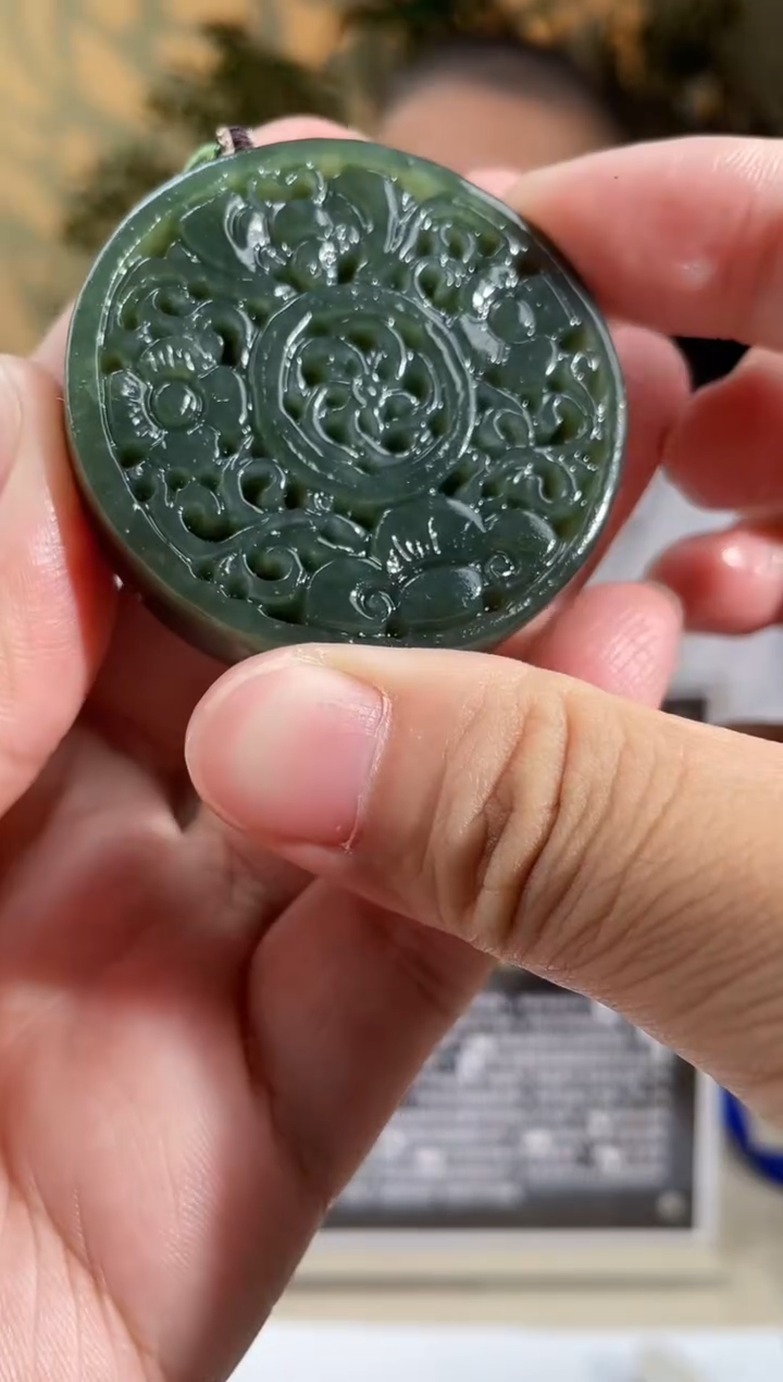 和田玉未镶嵌吊坠(不含链)多样性发货拍一发一