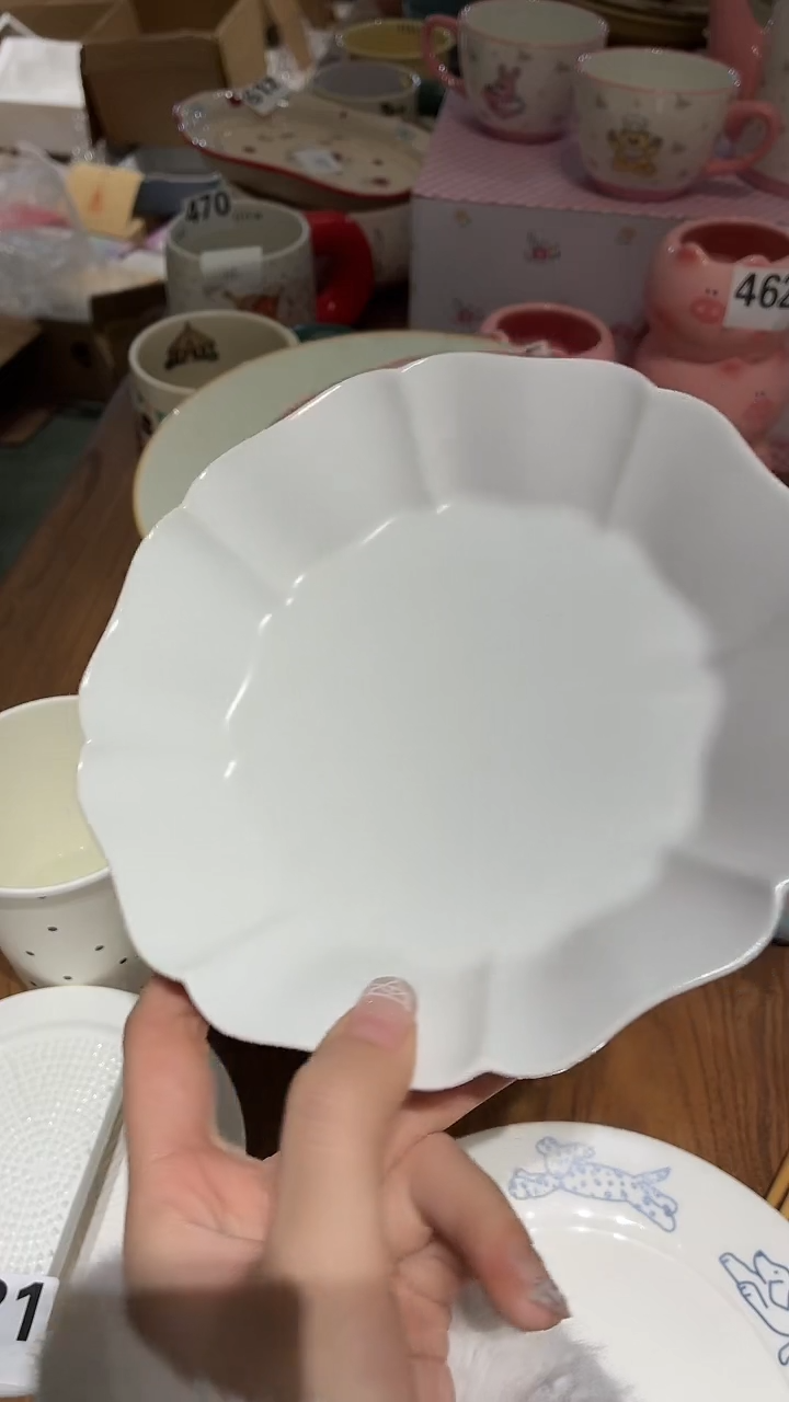 瓷633 白色 花边 瑕疵