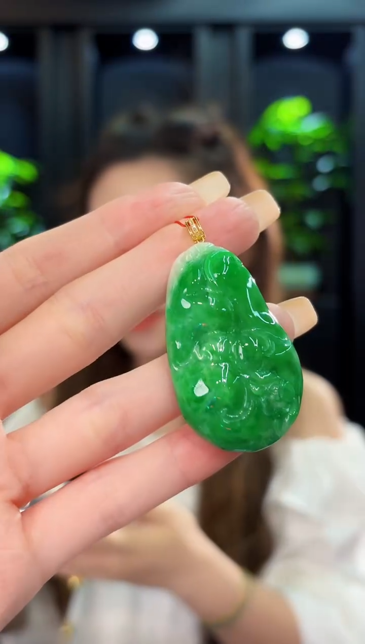 翡翠18K金镶嵌颈饰 缅料A货/支持复检/一件