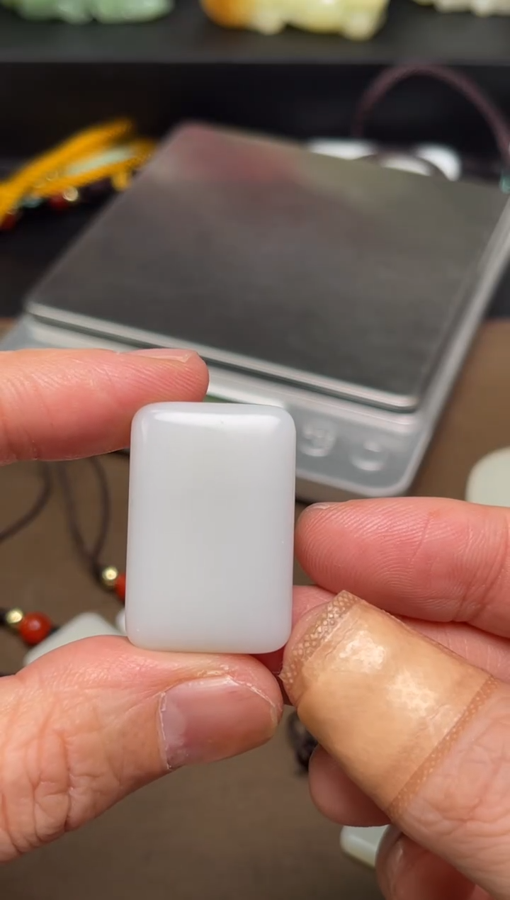 颈饰未镶嵌和田玉59