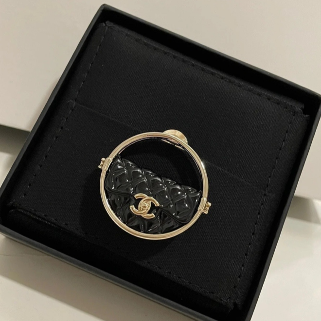 全新未使用 Chanel/香奈儿 娜娜专属 23C呼啦圈胸针