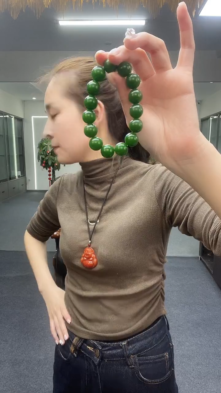 卡14手串绿色圆手串多样性发货一件