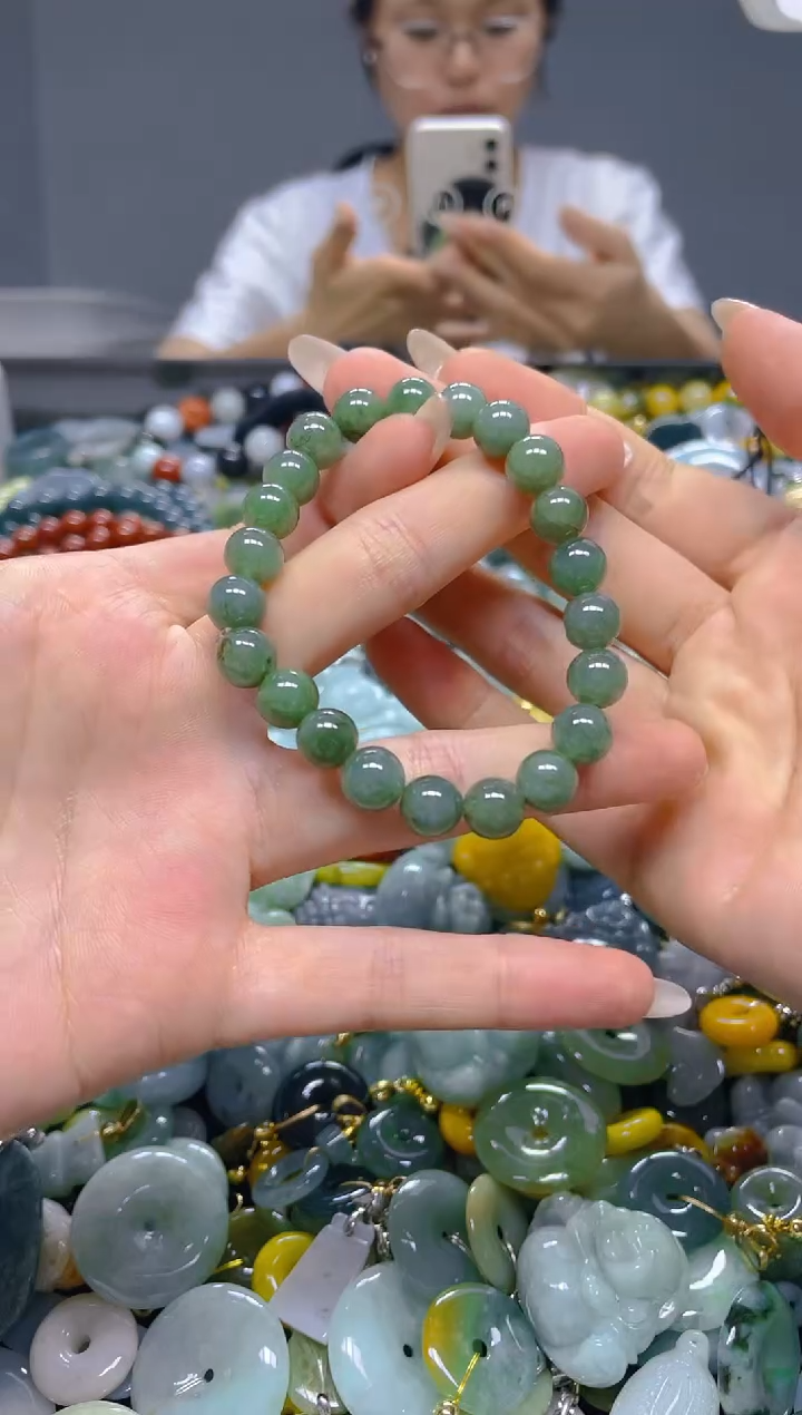 颈饰未镶嵌翡翠7MM/D/翡翠A货，一件也是批发价