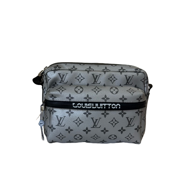 95新 LouisVuitton/路易威登 银色老花芯片款限量版斜挎包/580