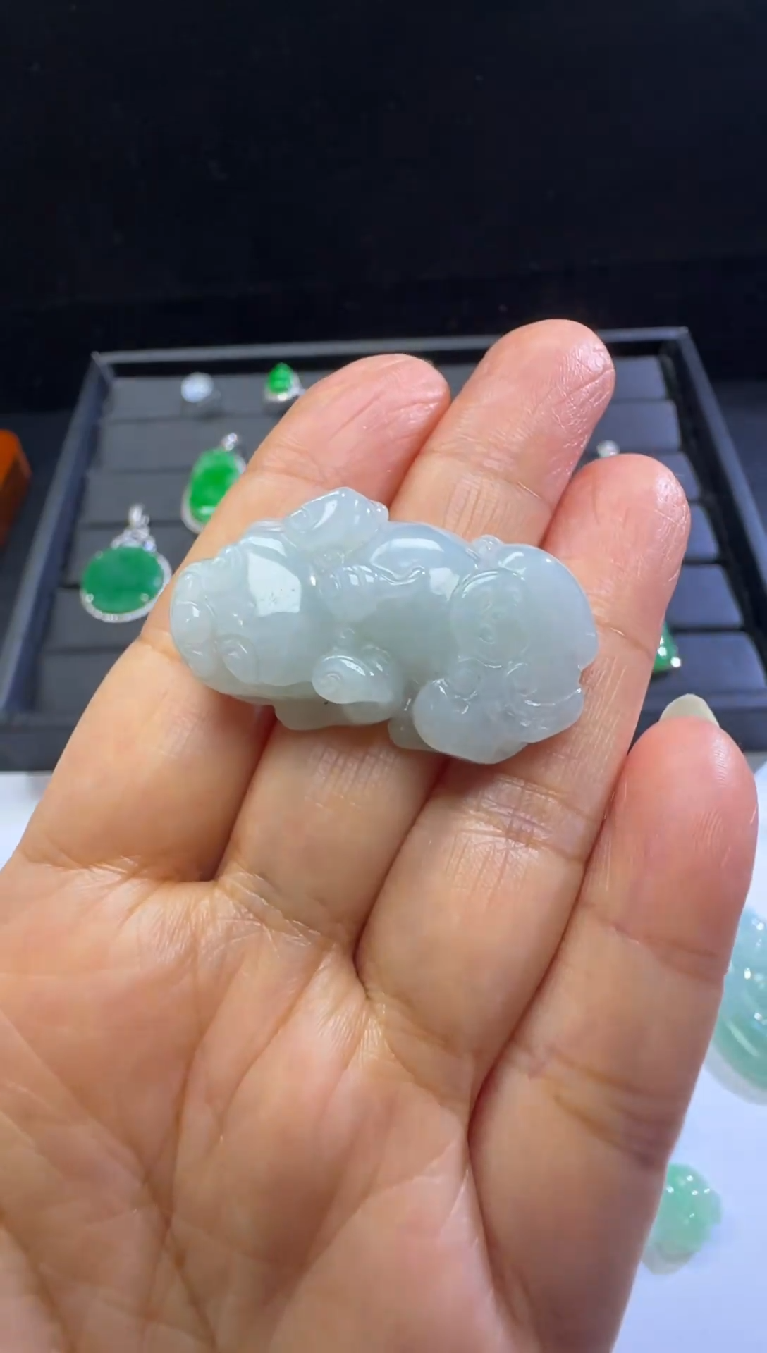 【闪购商品】翡翠吊坠(不含链)未镶嵌貔貅