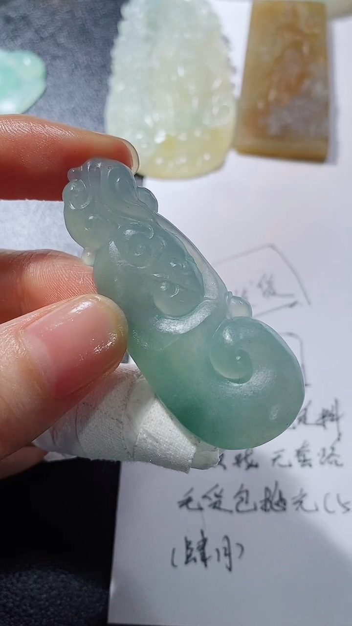 未镶嵌定制翡翠1