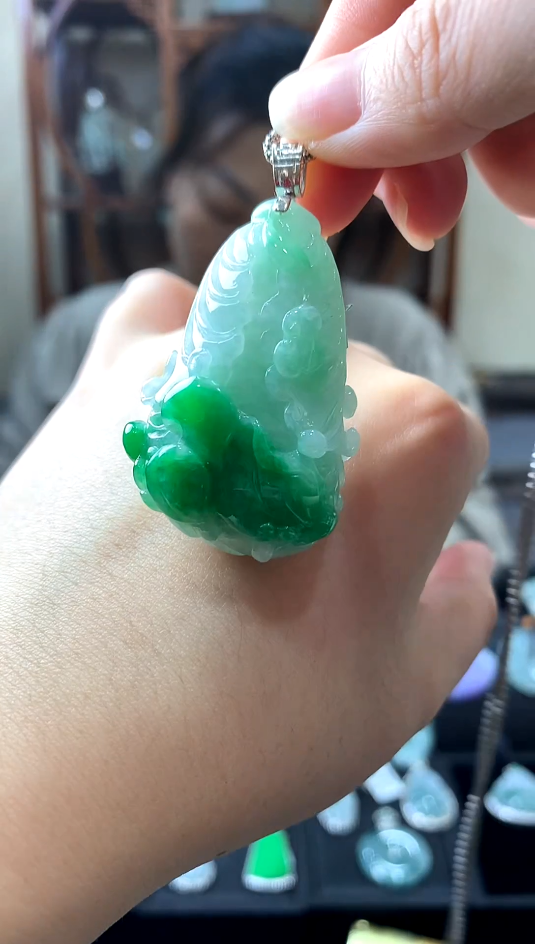 吊坠(不含链)18K金镶嵌翡翠白菜