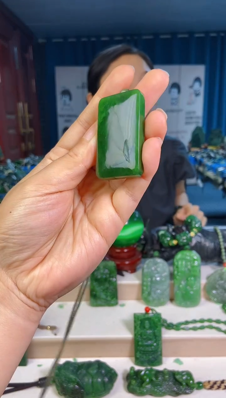 和田玉未镶嵌挂件1