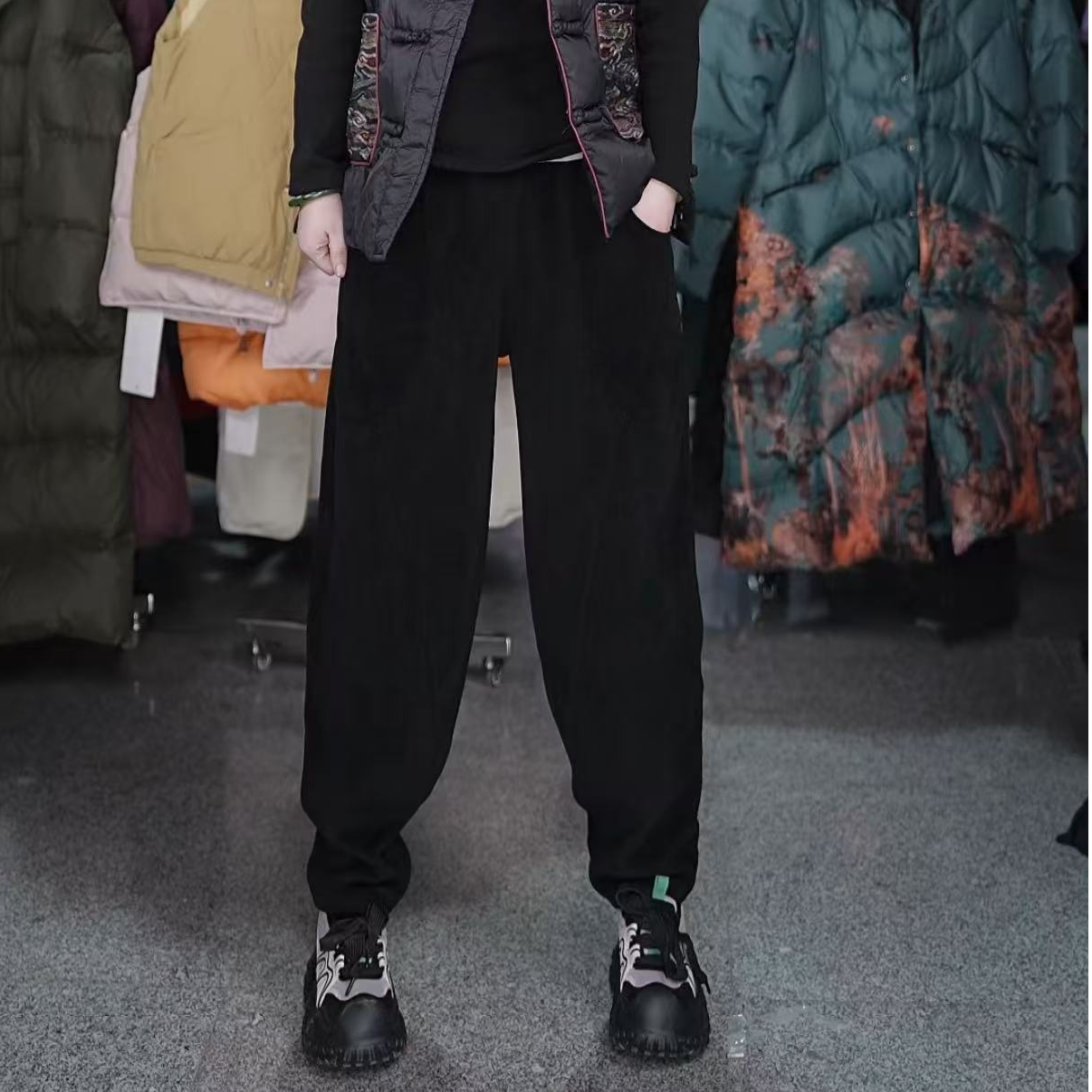 百搭时尚潮流休闲气质显瘦轻奢女款单层休闲裤2369