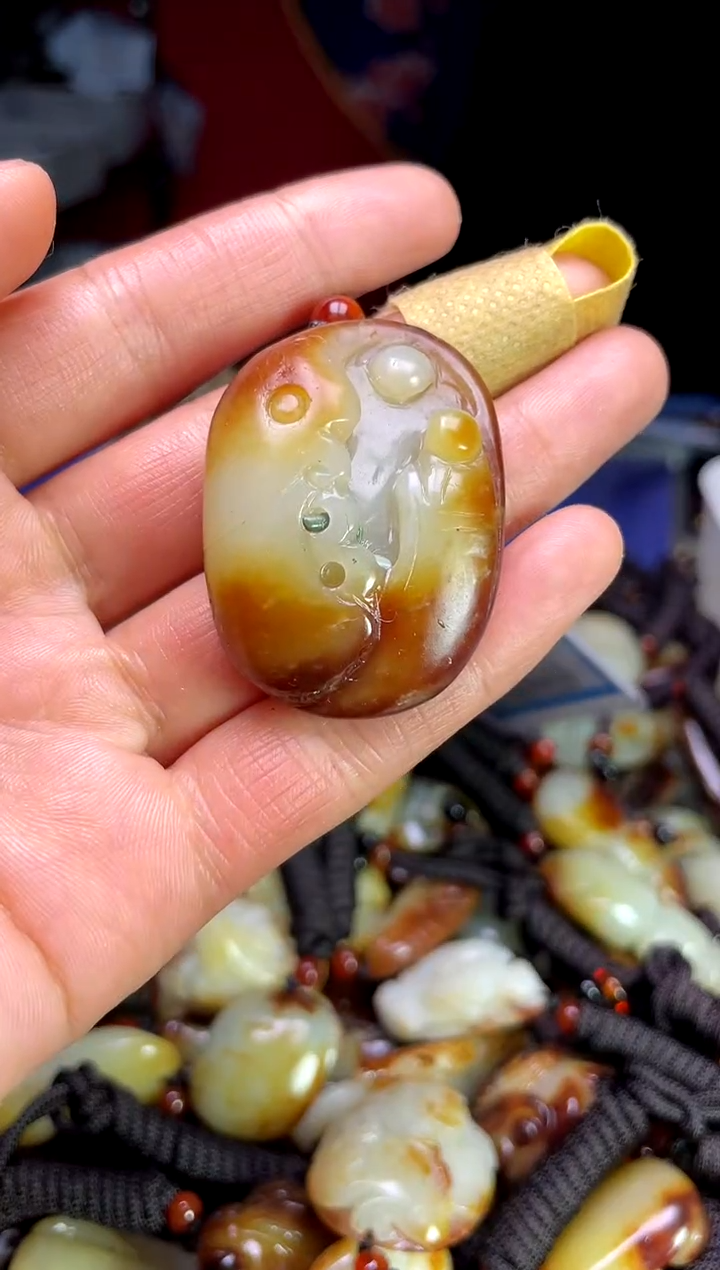 【闪购商品】和田玉颈饰未镶嵌1