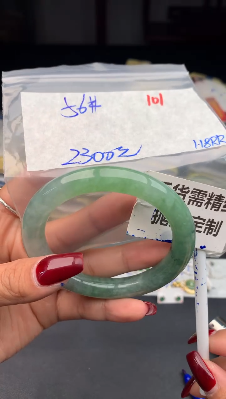 【闪购商品】定制翡翠未镶嵌101毛货需精细抛光多样性1件2300元