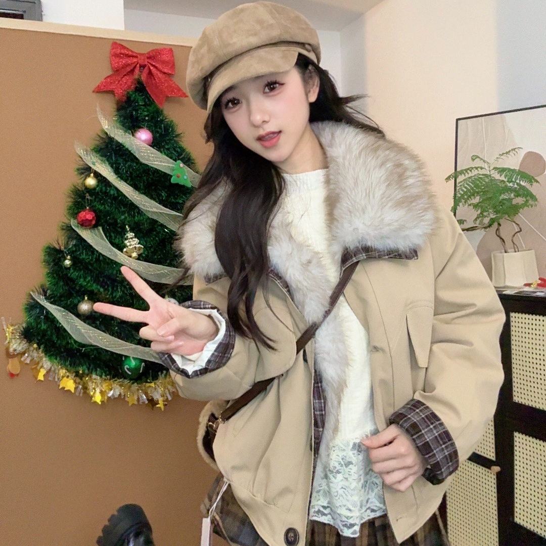 2025冬新款仿狐狸毛皮草新格纹拼接外套小个子短款棉服百搭