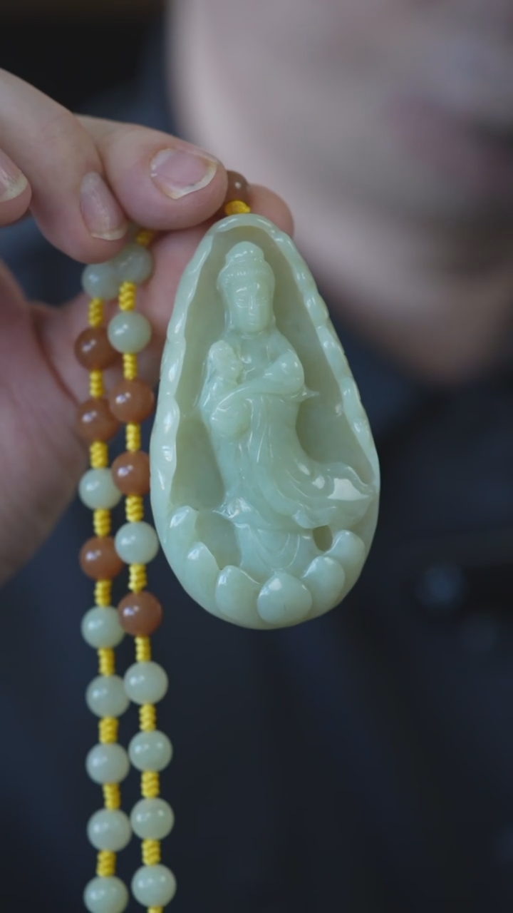 颈饰未镶嵌和田玉观音