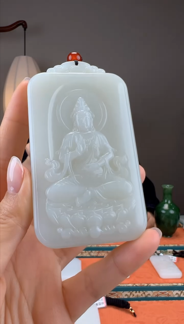 【闪购商品】和田玉颈饰未镶嵌0