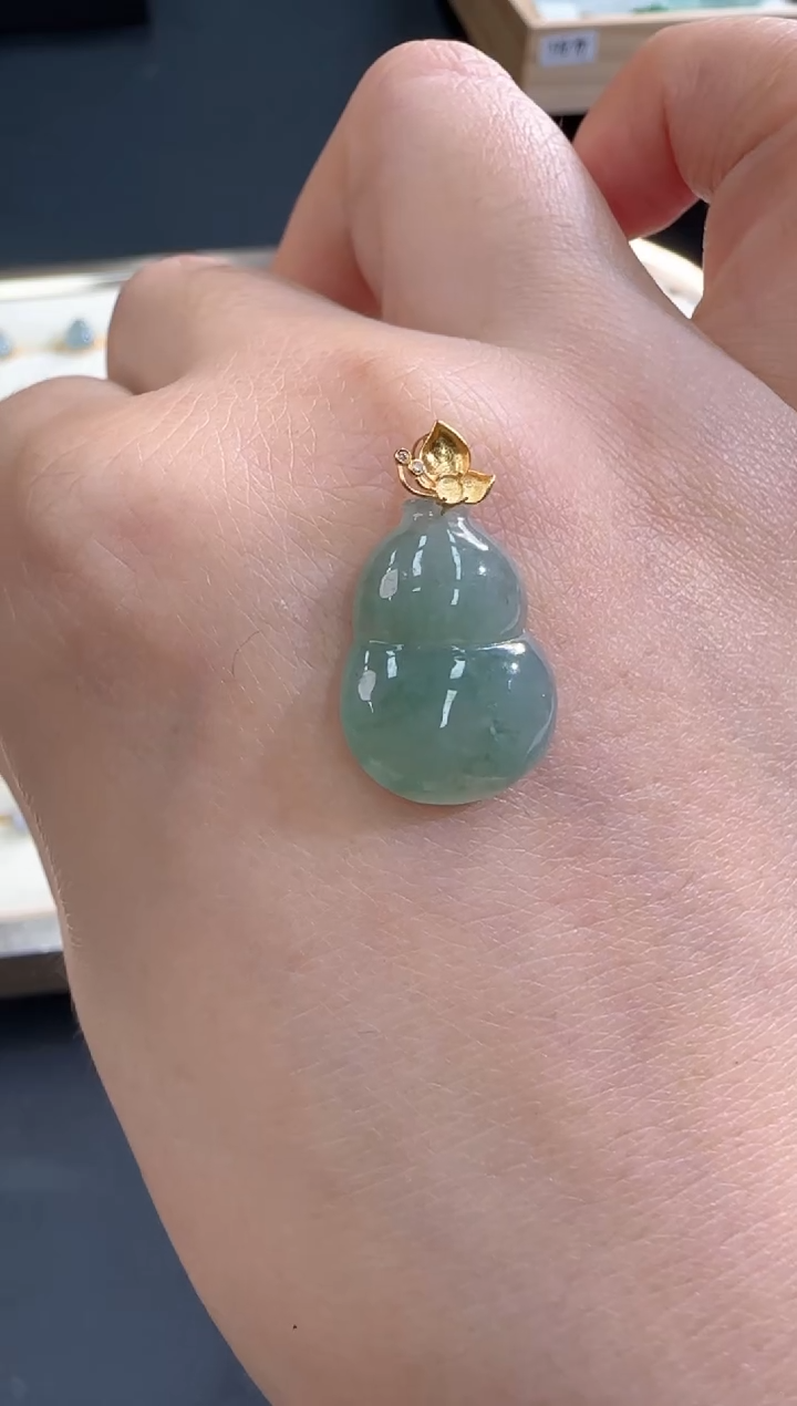 【闪购商品】翡翠颈饰18K金镶嵌250213359