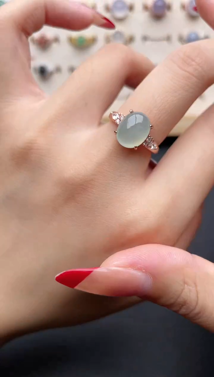 【闪购商品】翡翠戒指银S925镶嵌一物一证一礼盒