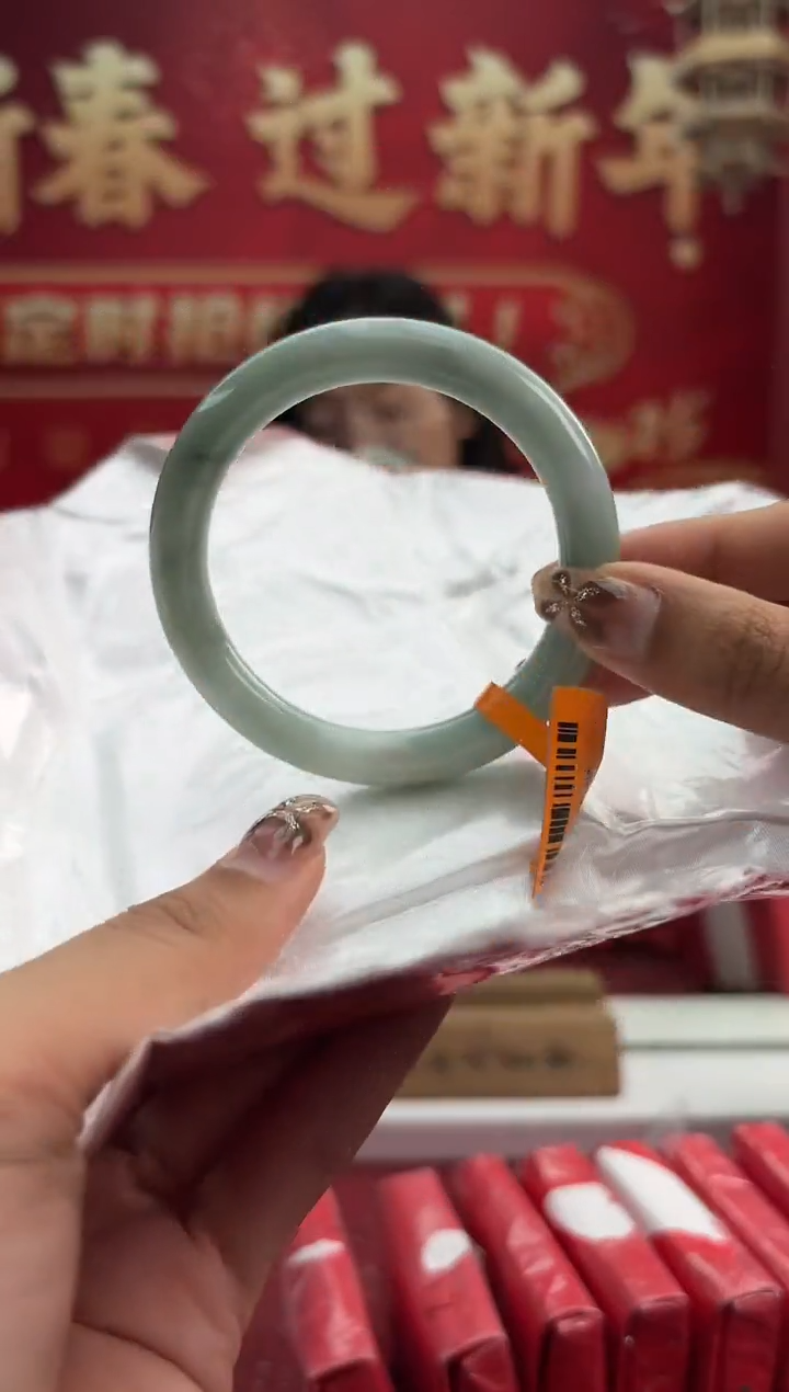 【闪购商品】翡翠手镯未镶嵌3手镯