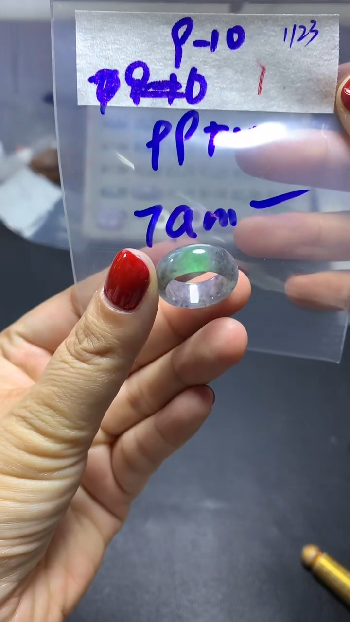 未镶嵌定制翡翠T****博毛货需精细抛光拍一发一