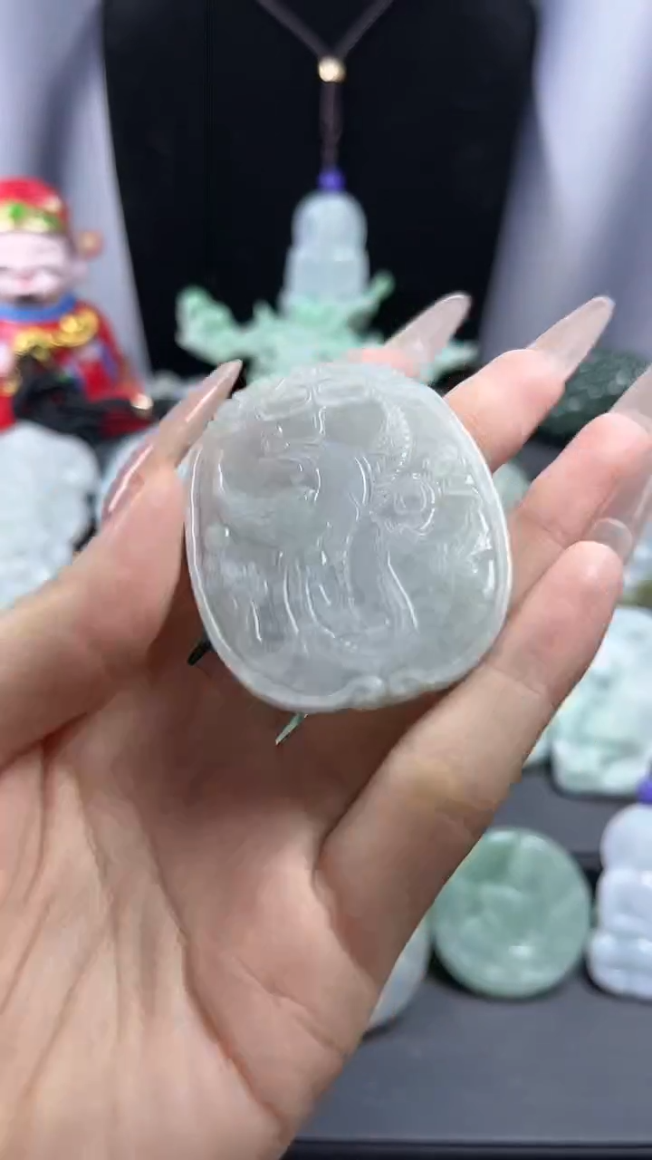 【闪购商品】翡翠颈饰未镶嵌喜鹊喜上眉梢