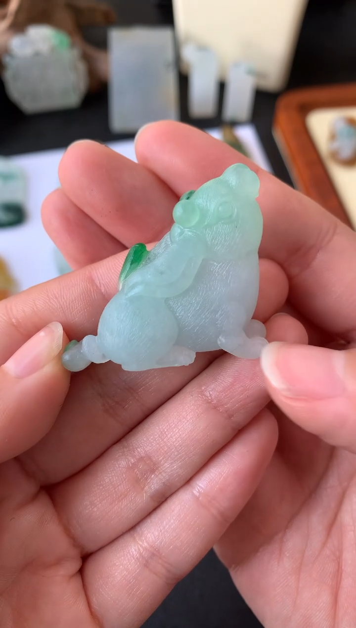 【闪购商品】定制翡翠未镶嵌翡翠