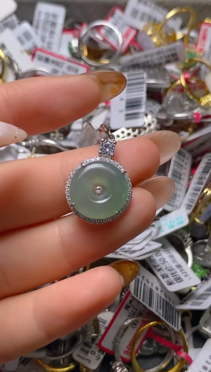 银S925镶嵌戒指翡翠百内无证书