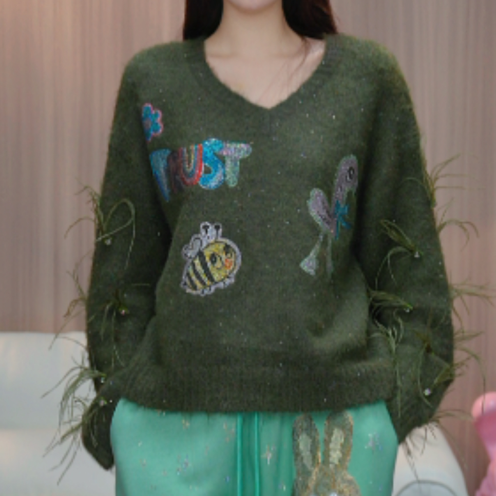 TCH私服冬款慵懒风烫钻时尚淑女绿色针织衫T75D09E5025轻奢tch