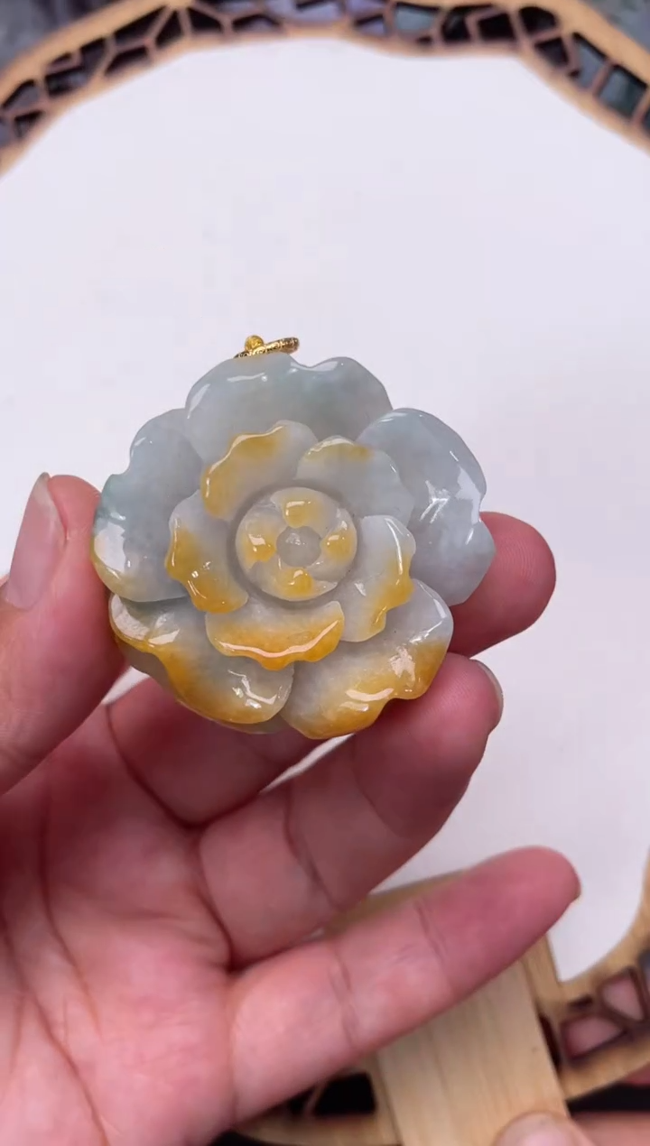 颈饰未镶嵌翡翠吊坠