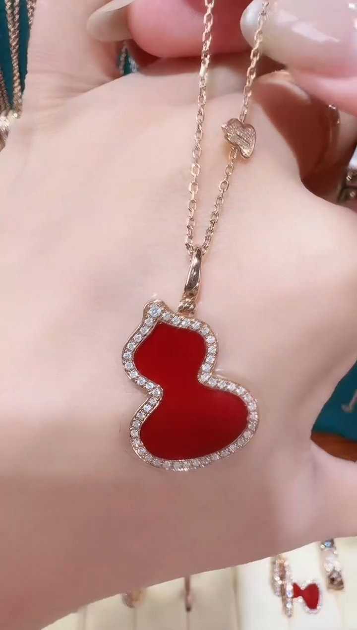 【闪购商品】钻石套链18K金镶嵌大号红色葫芦