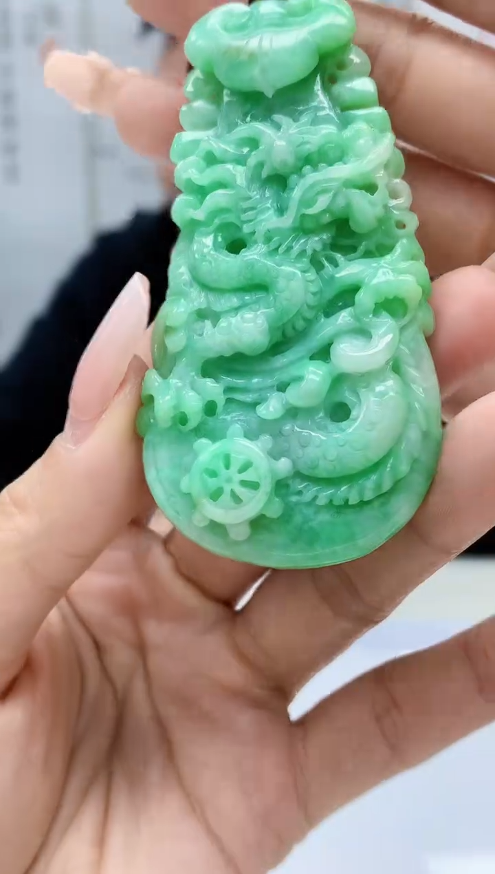 【闪购商品】定制翡翠未镶嵌5152lr-毛货挂件117