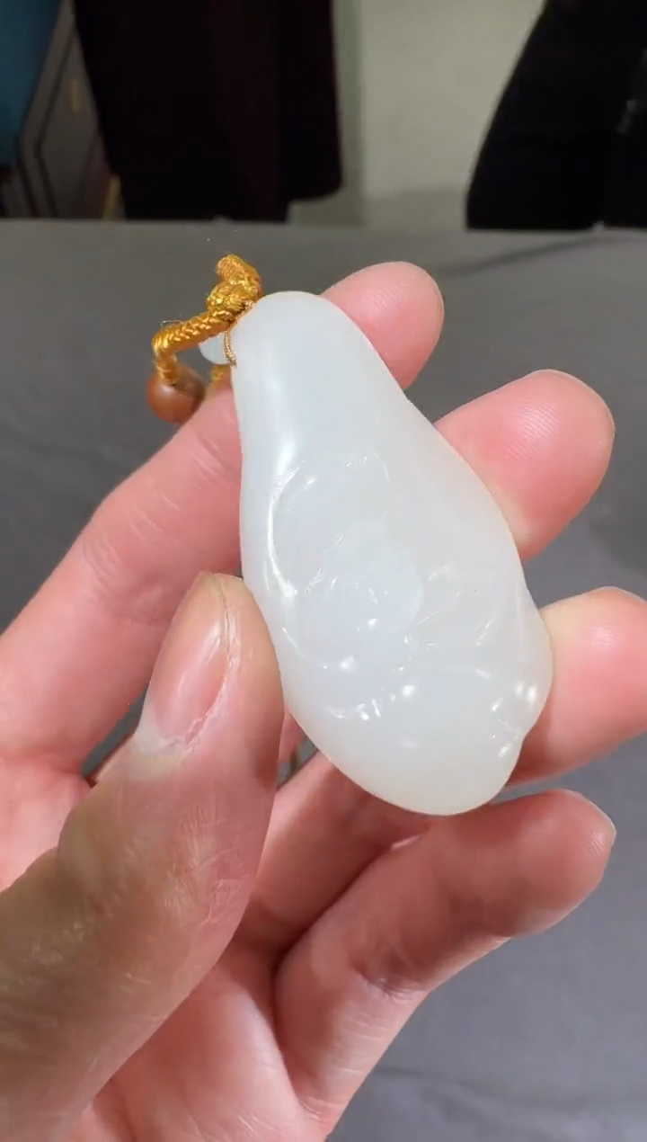【闪购商品】和田玉荷花未镶嵌23百瑞森