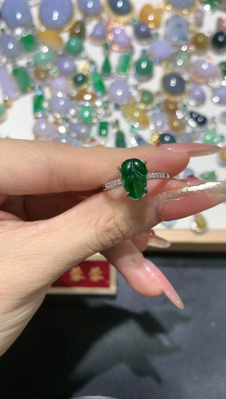 【闪购商品】翡翠吊坠(不含链)银S925镶嵌团购46