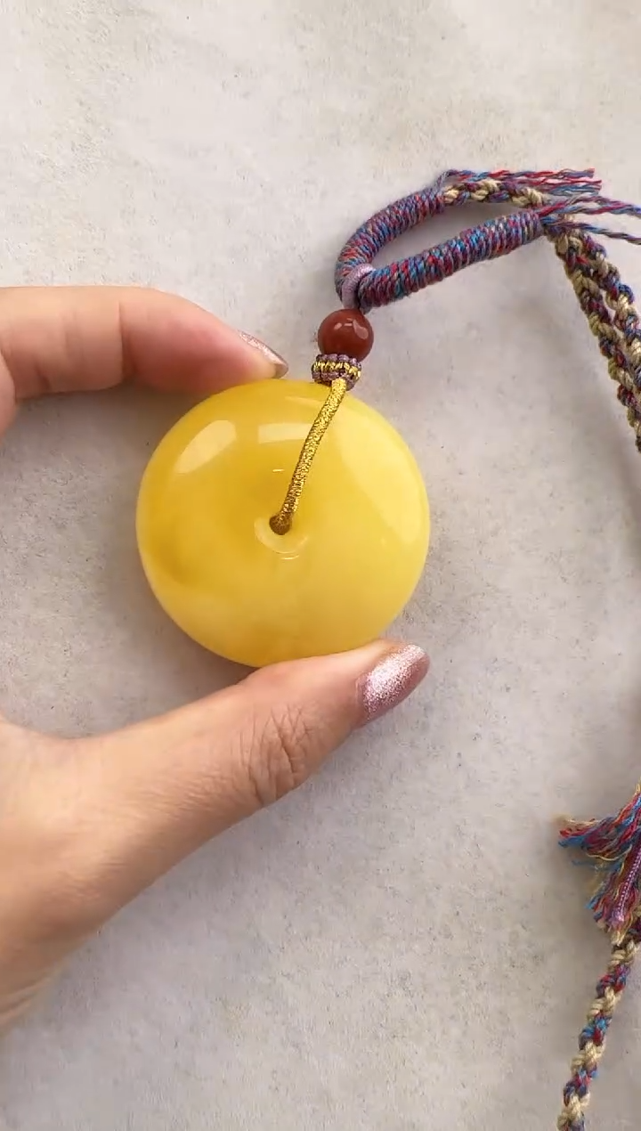 【闪购商品】琥珀裸石未镶嵌10123027-吊坠