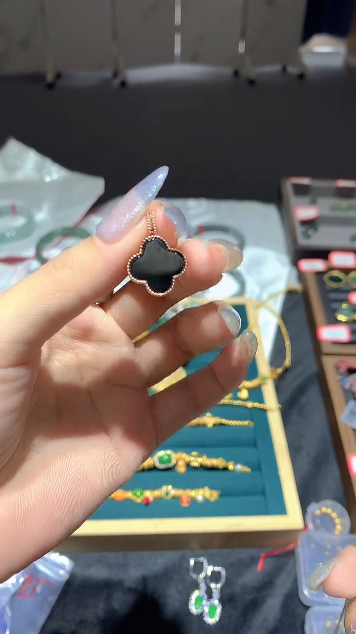 翡翠18K金镶嵌吊坠(不含链)杨教授珠宝HJ