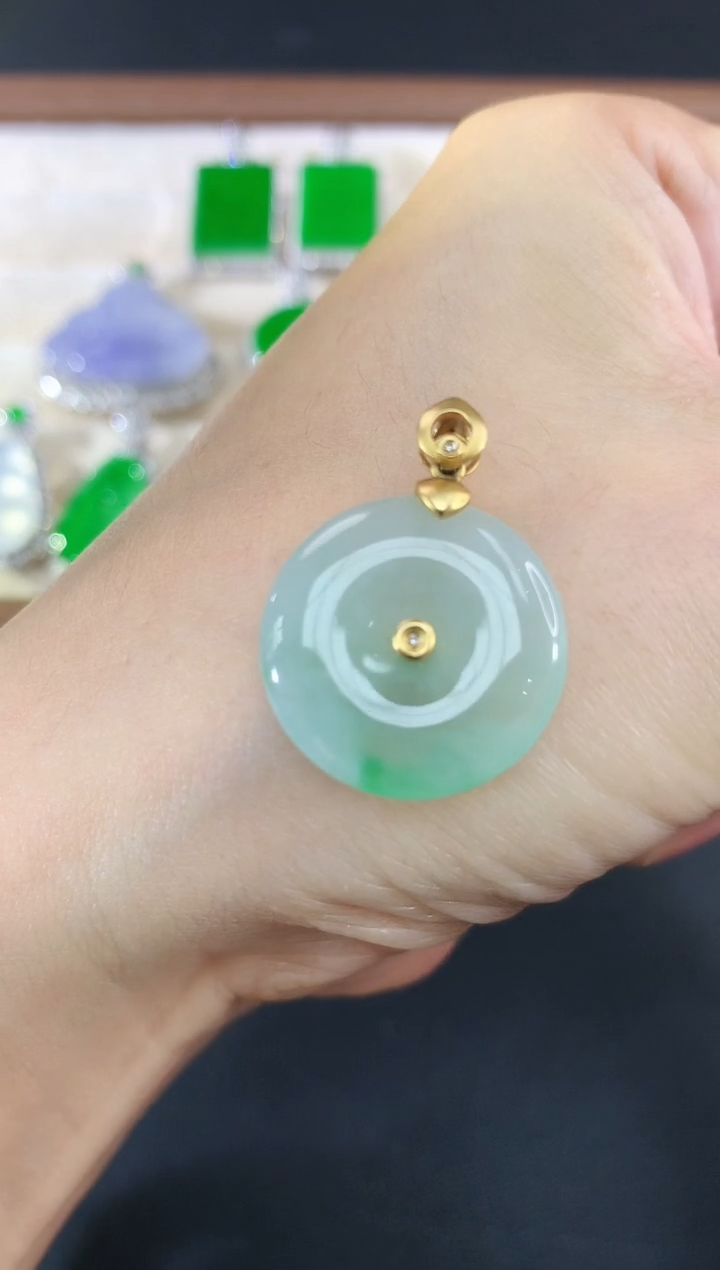 吊坠(不含链)18K金镶嵌翡翠4|1380