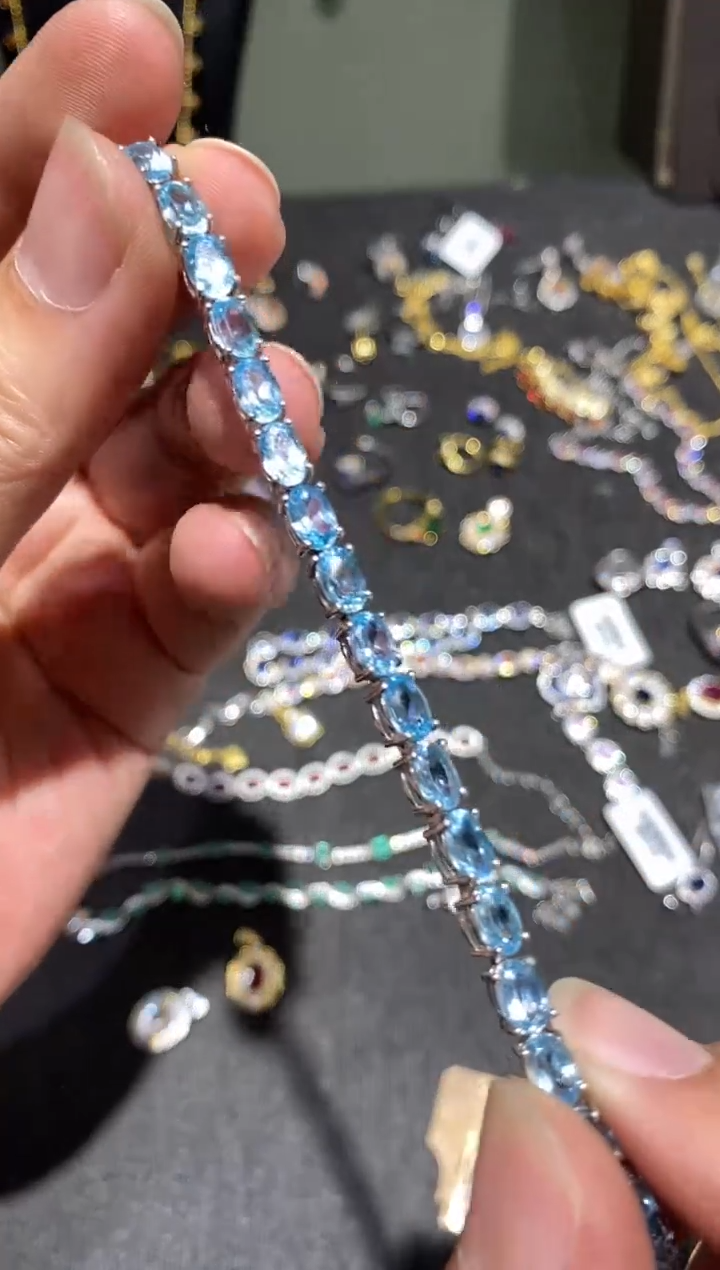 银S925镶嵌托帕石手链手链