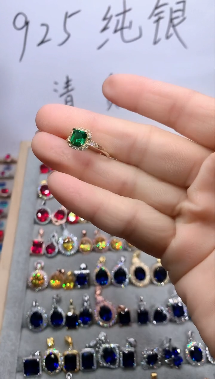 【闪购商品】透辉石戒指银S925镶嵌金色6