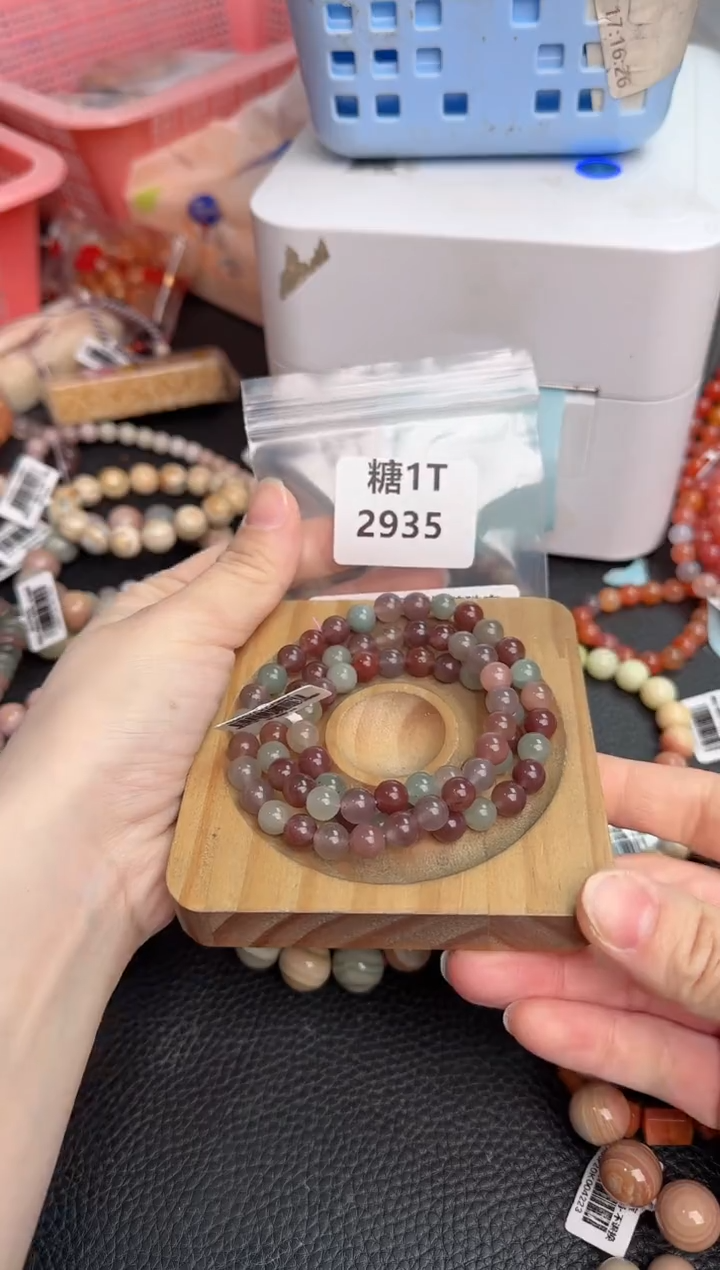 【闪购商品】石英质玉手链未镶嵌1T2935