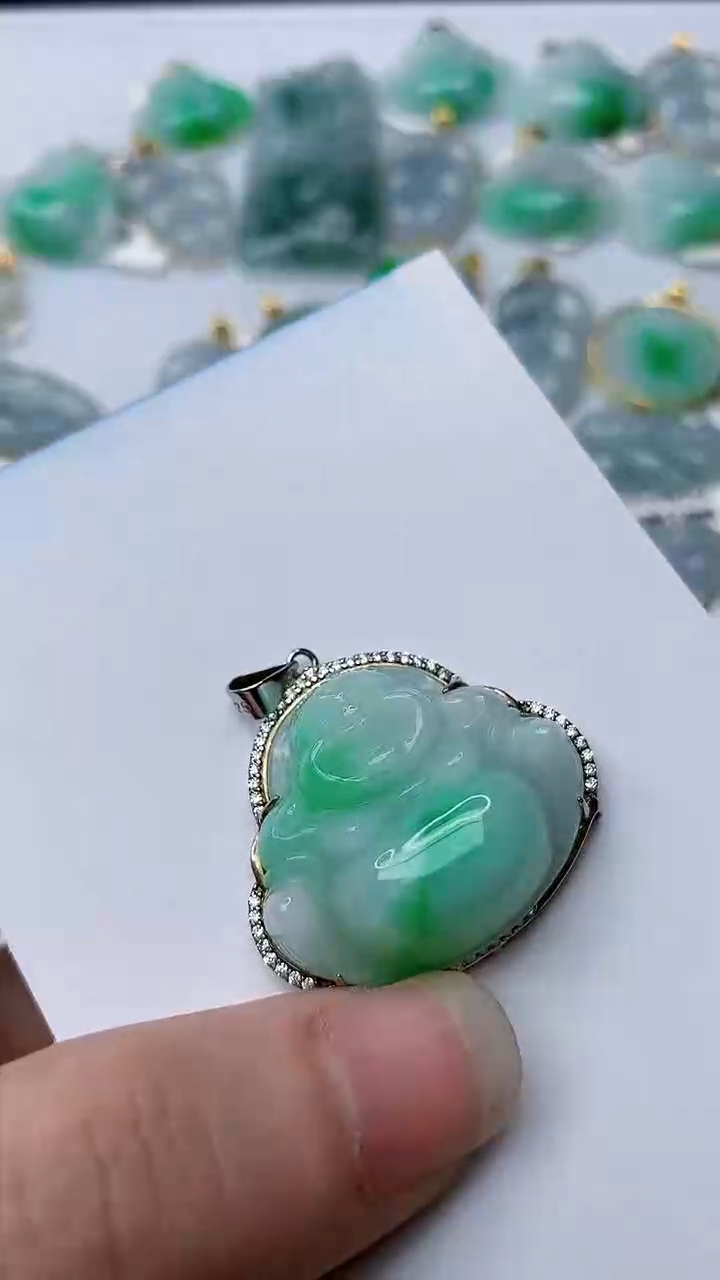 【闪购商品】翡翠颈饰银S925镶嵌75............