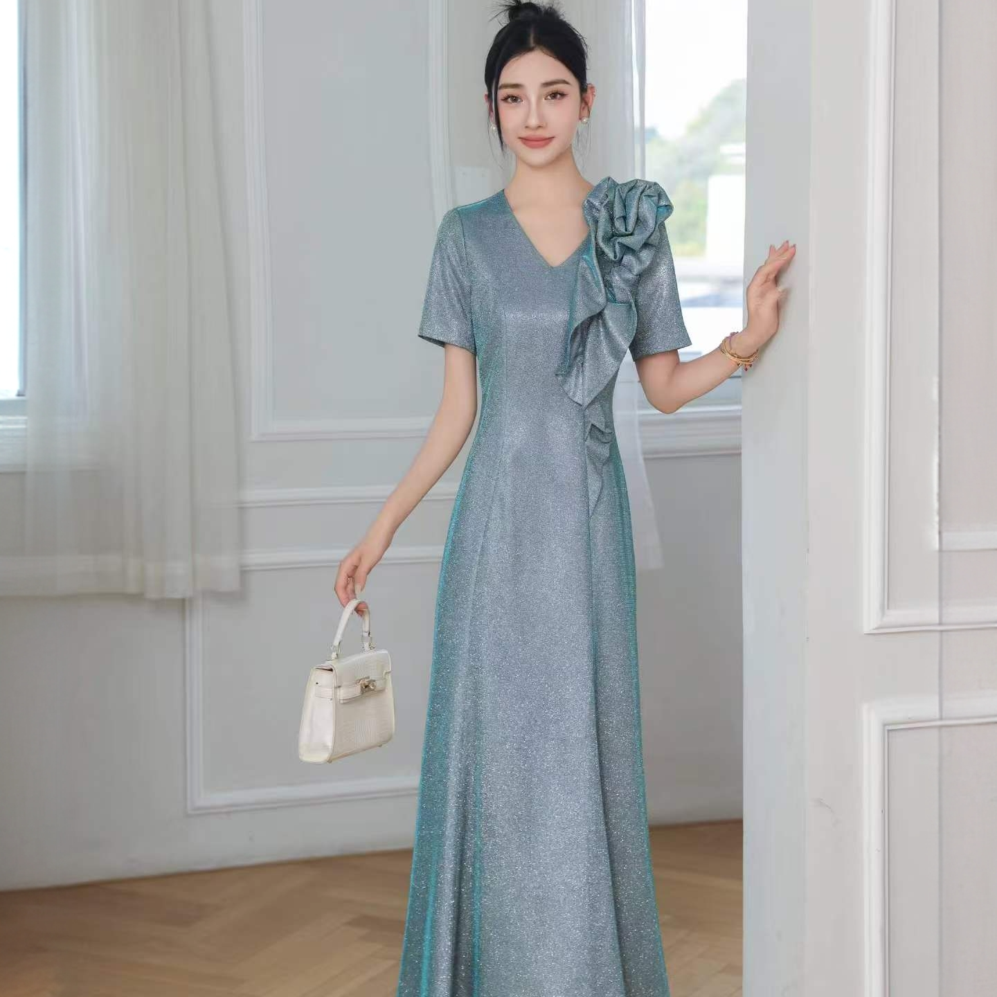 细闪定制高定礼服连衣裙2025新款修身显瘦气质鱼尾裙