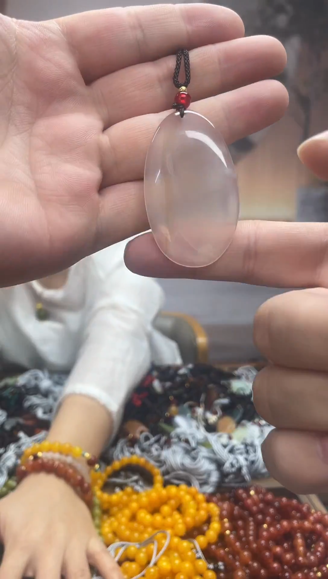 玛瑙/玉髓颈饰未镶嵌·