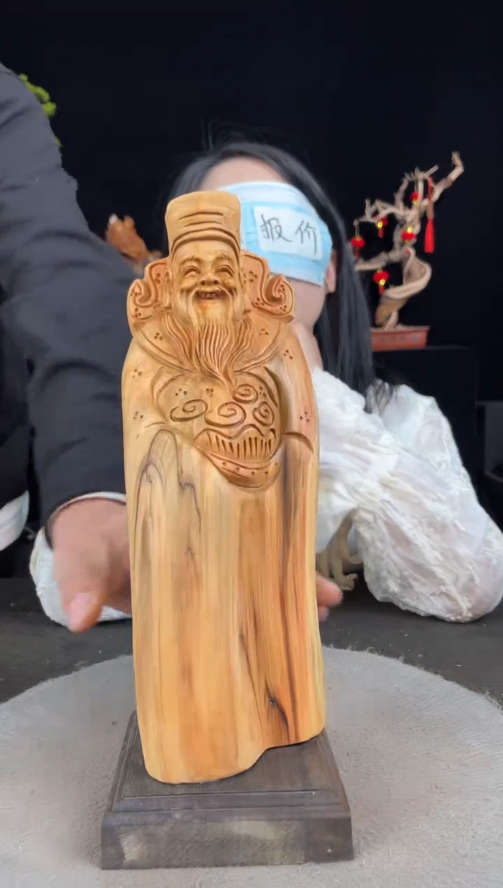 【闪购商品】柏木（崖柏）其他手工摆件,先抢先得!