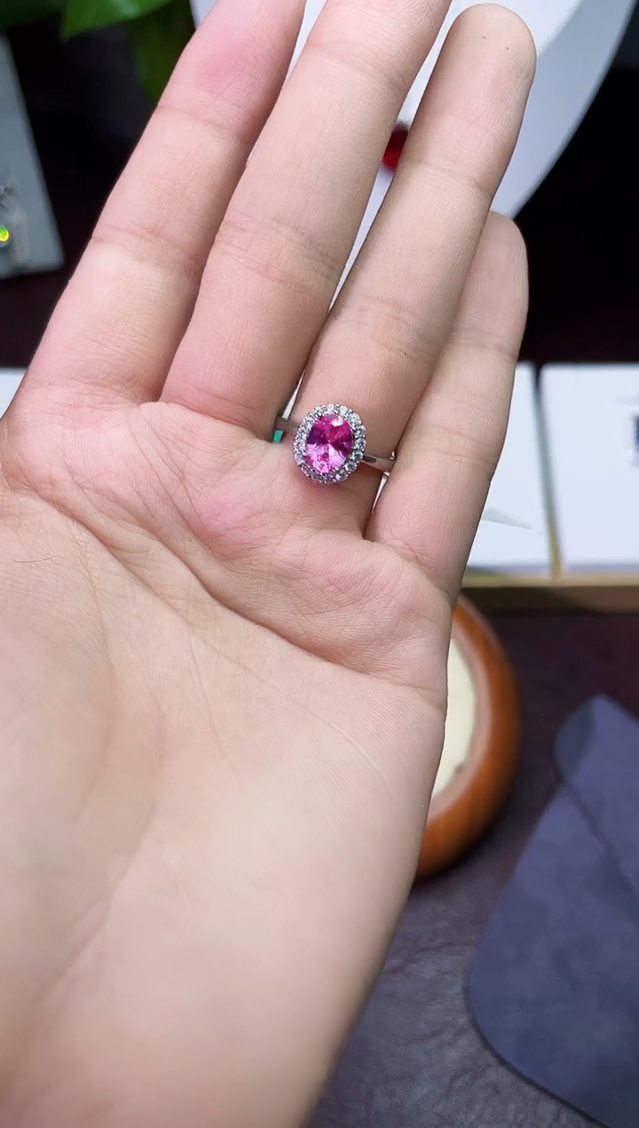 合金合成钻石玫粉戒指