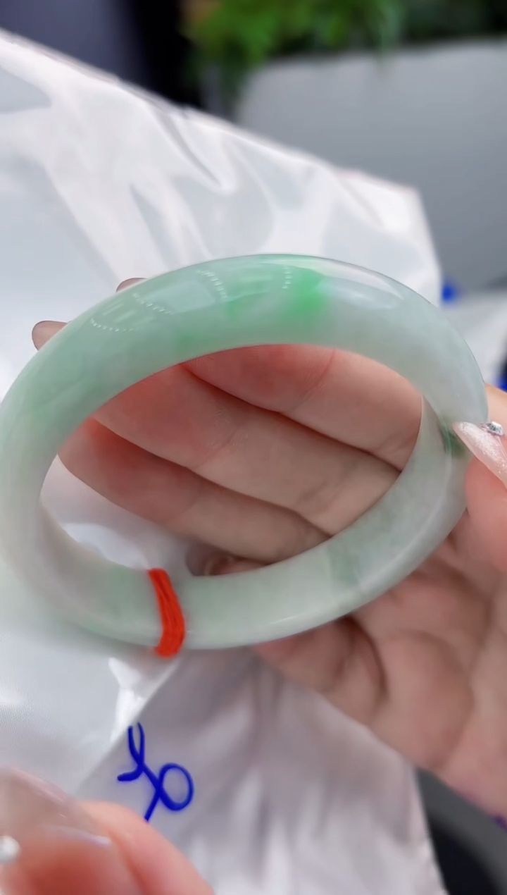 【闪购商品】翡翠手镯未镶嵌翡翠手镯