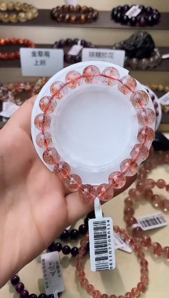 【闪购商品】水晶手链未镶嵌金草莓超七单圈11m+