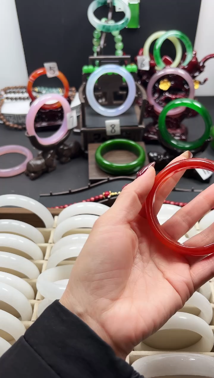 【闪购商品】玛瑙/玉髓手镯未镶嵌手镯