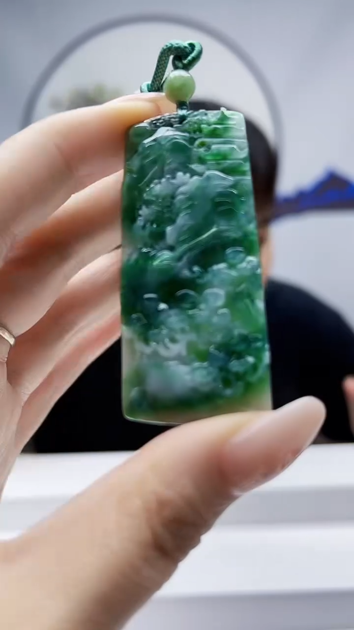 未镶嵌定制翡翠毛货挂件50